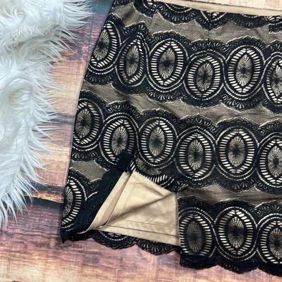 Cache Lace Overlay Skirt Black - Picture 6 of 6